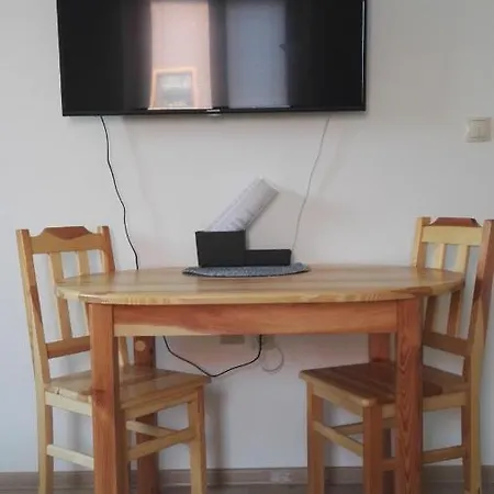 Apartmany Opolany דירה *