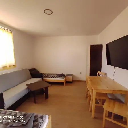 Apartmany Opolany דירה Opolany